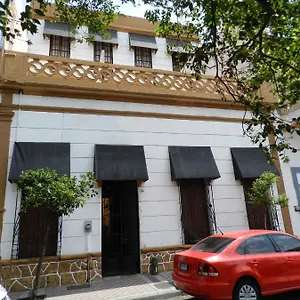 La Mexicana Hotel